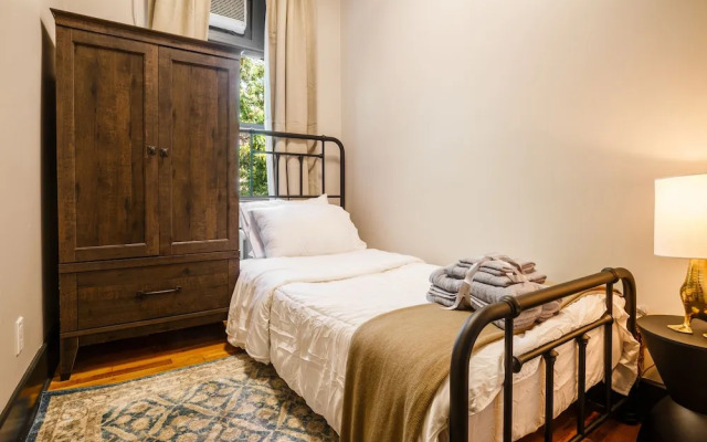 Lamartine Chelsea – Hostel