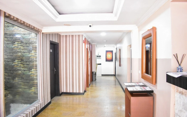 Beni Apartments