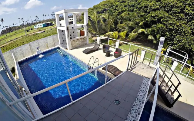 Ocean Breeze Boutique Hotel