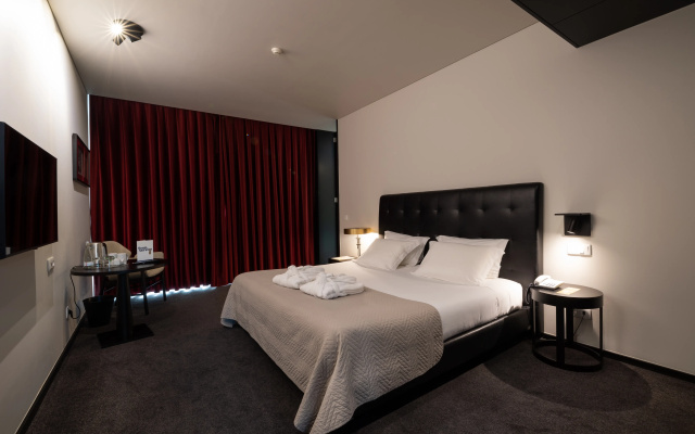 Axis Viana Business & SPA Hotel