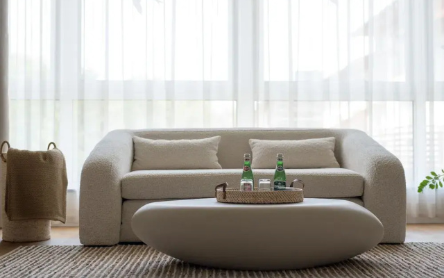 Boutique Hotel RABBIT HOLE