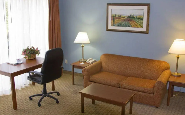 AmeriGold Suites