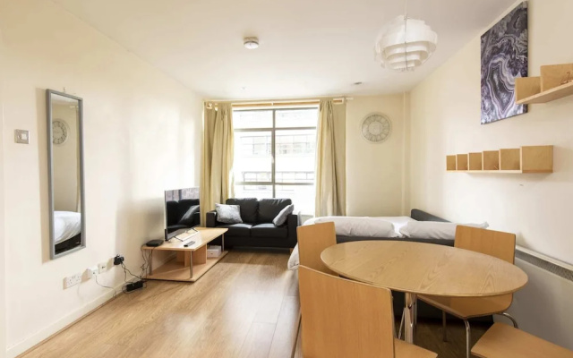 Cosy apartment in Deansgate, sleeps 4