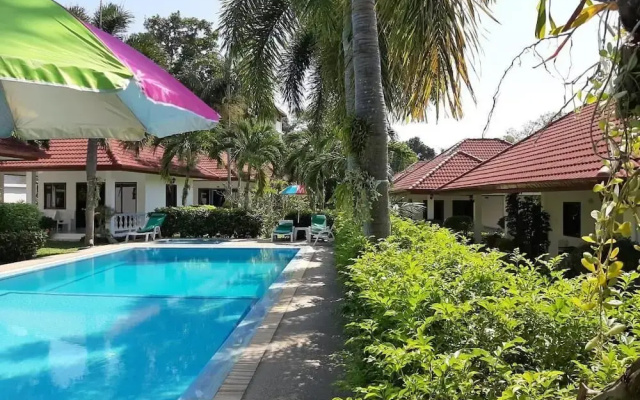 D&K Smiley Phuket Resort