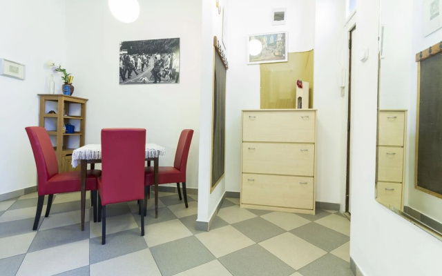 Fanesca Apartment