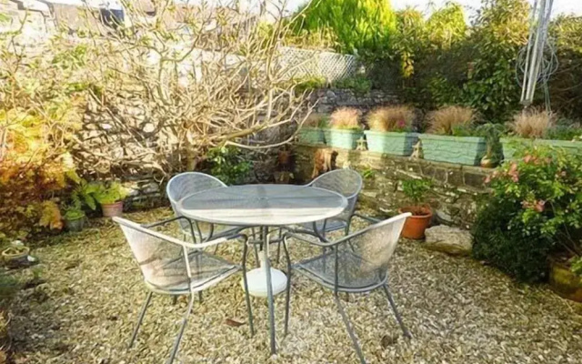 Milk Wood Cottage