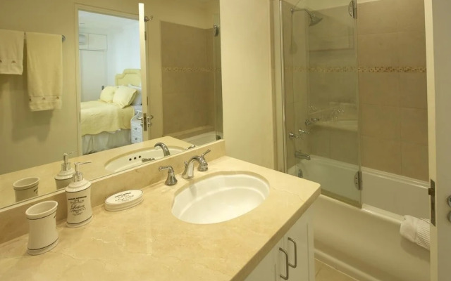 Palm Beach 110 3 Bedroom Condo