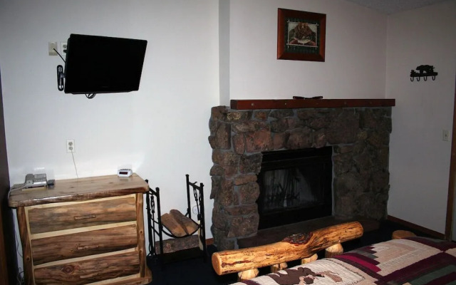 Timber Creek Chalets: 4
