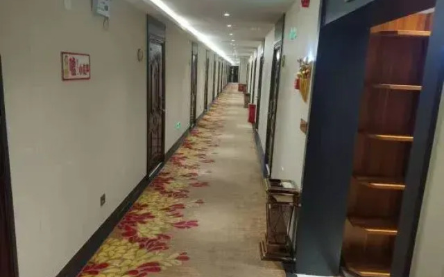 Yishi Yijia Theme Apartment Hotel Qiqihar Zhanqian South Main Street