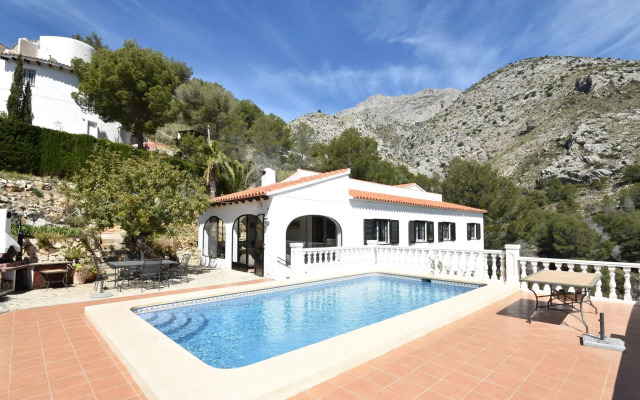 Modern Villa in Altea with Private Swimming Pool