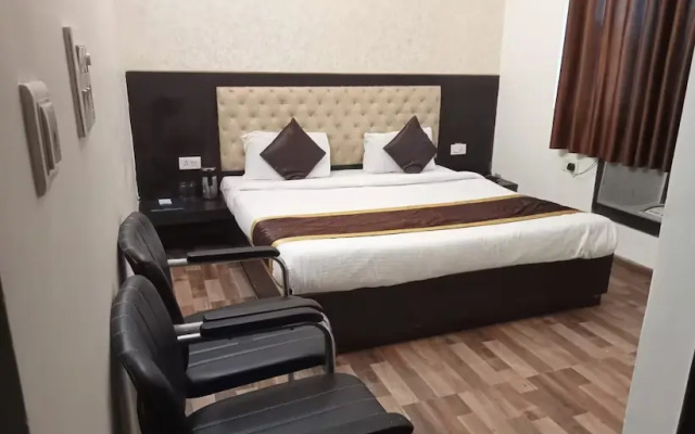 Hotel Sparsh by Clark’s collection