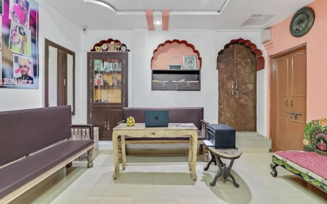 OYO 46815 Banaji Home Stay