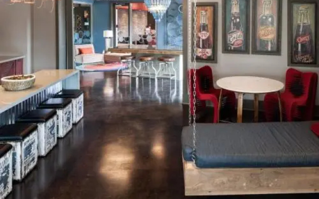 Southern Luxe At Trinity