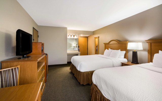 Revel Hotel Minot, SureStay Collection by Best Western