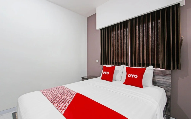 Capital O 91665 D'prof Exclusive Guesthouse
