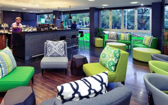 Mercure Melbourne - Treasury Gardens
