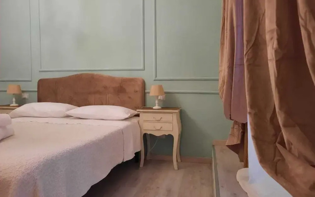 Urbana collection guest house