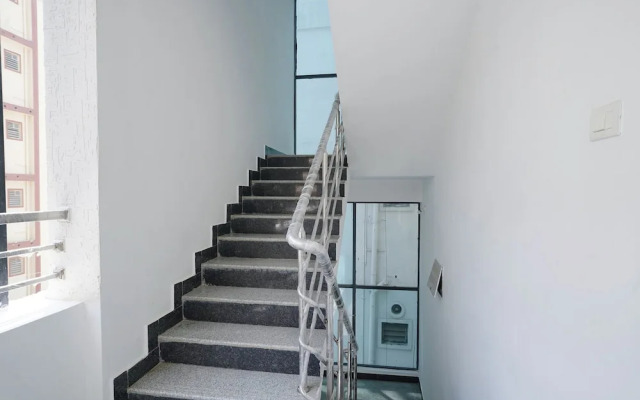 FabHotel Limestone Gachibowli