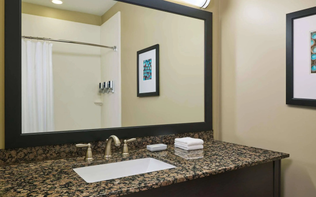 Four Points by Sheraton Williston