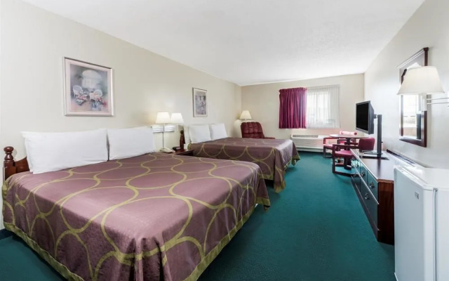 Super 8 By Wyndham Jerseyville Il