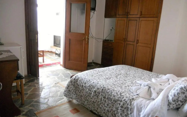 Guesthouse Ariadni