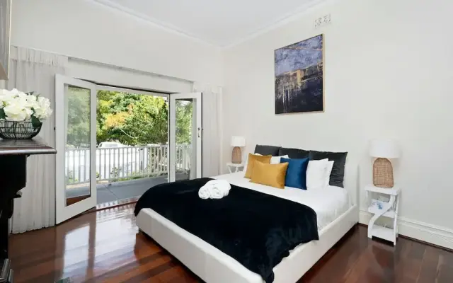 Hyde Seek Parkside Family Stay