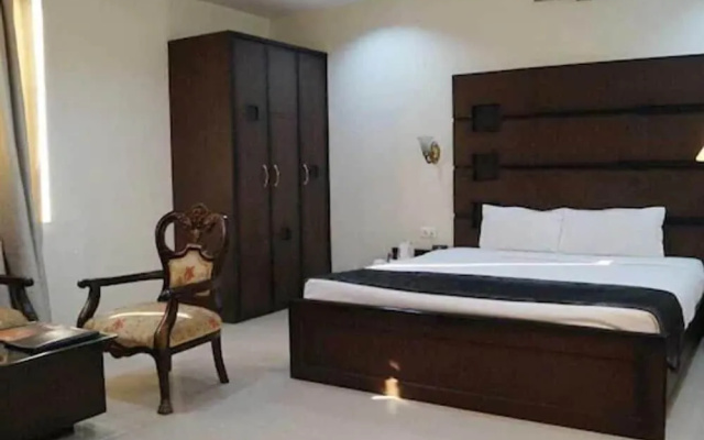The Avalon Hotel