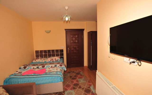 Çam Otel 2