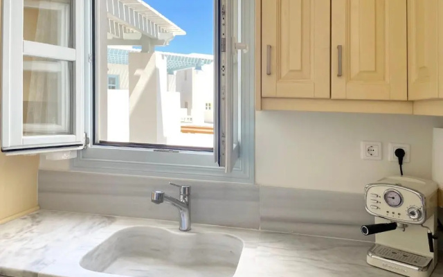 Cozy Cycladic Beach House - Persefoni