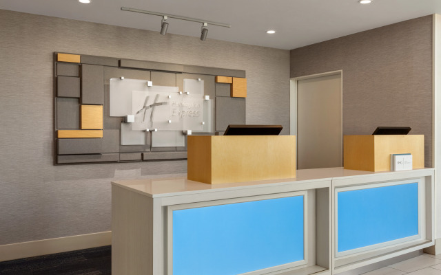 Holiday Inn Express West Sacramento by IHG