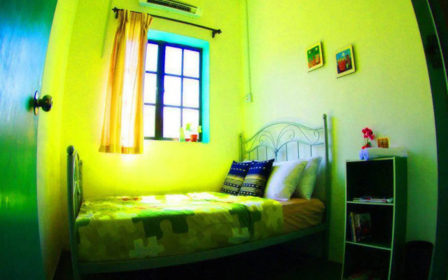 The Jiong House