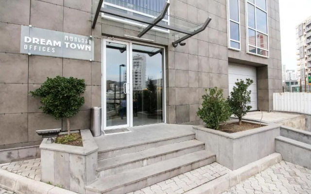 Comfort Tower 1