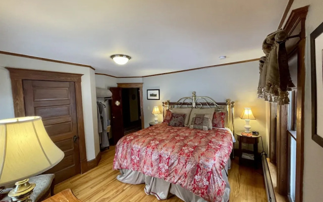 Mad River Inn
