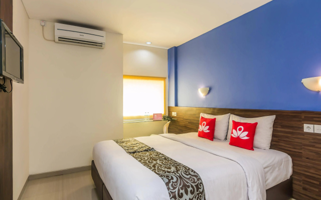 ZEN Rooms Basic Jimbaran Taman Mulia