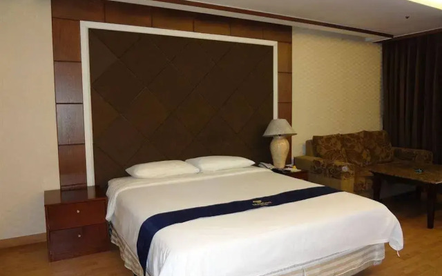 钻石酒店(Diamond Hotel)
