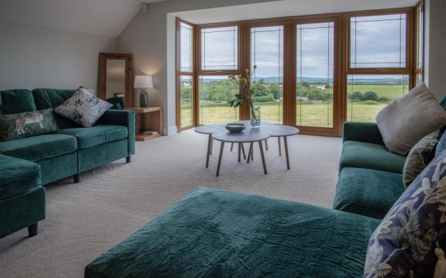 Knights Rest - 4 Bedroom - Princes Gate