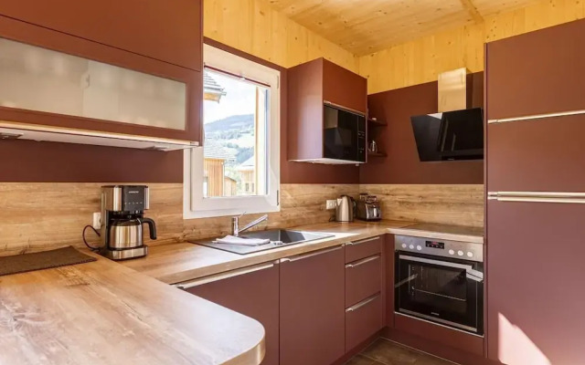 Tasteful Chalet Near ski Slope