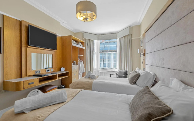 Invicta Hotel