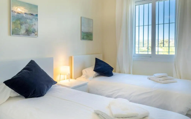 2275-Superb new apt on Valle Romano, golf view