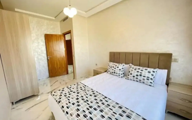 Yaluna Aparthotel