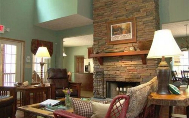 Long Mountain Lodge