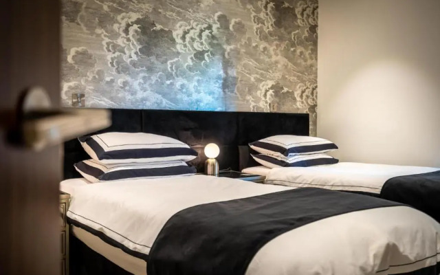 The Ebor Suite @ Ryedale House