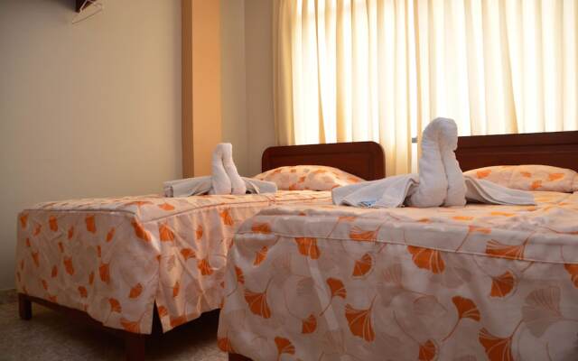 Hotel Jorge Chavez
