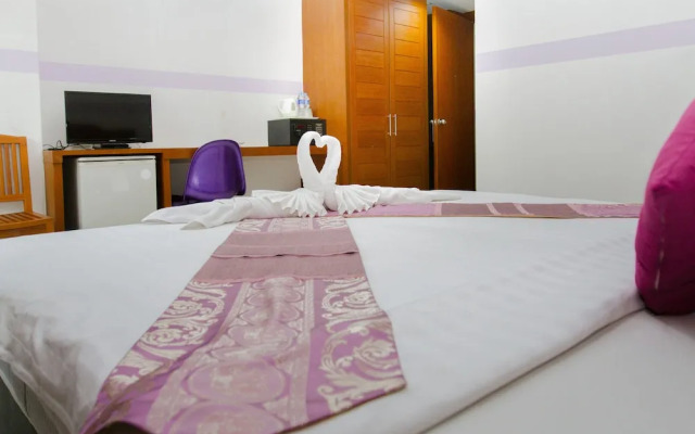 Chana Phuket Hotel