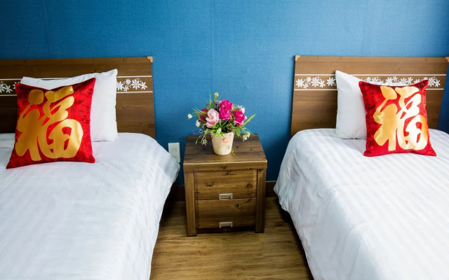 Alps Hotel