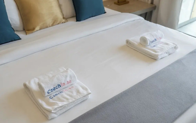 Luxury Stay At JVC with Pool & Gym