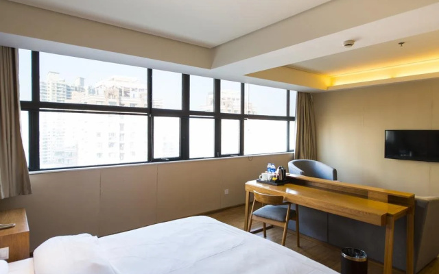 Ji Hotel Dalian Xi'an Road