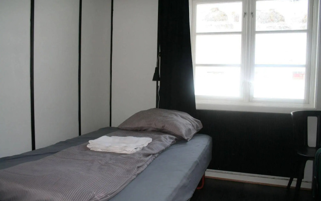 Gjestehuset 102 - your home away from home!