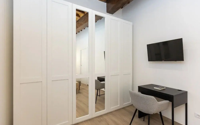 Rental in Rome Navona Modern Apartment