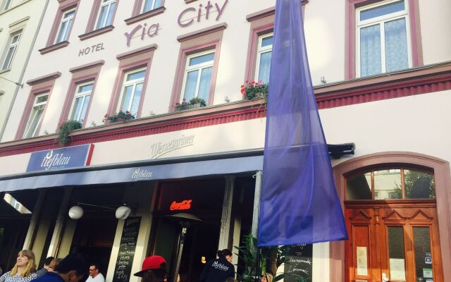 Hotel ViaCity вид на фасад